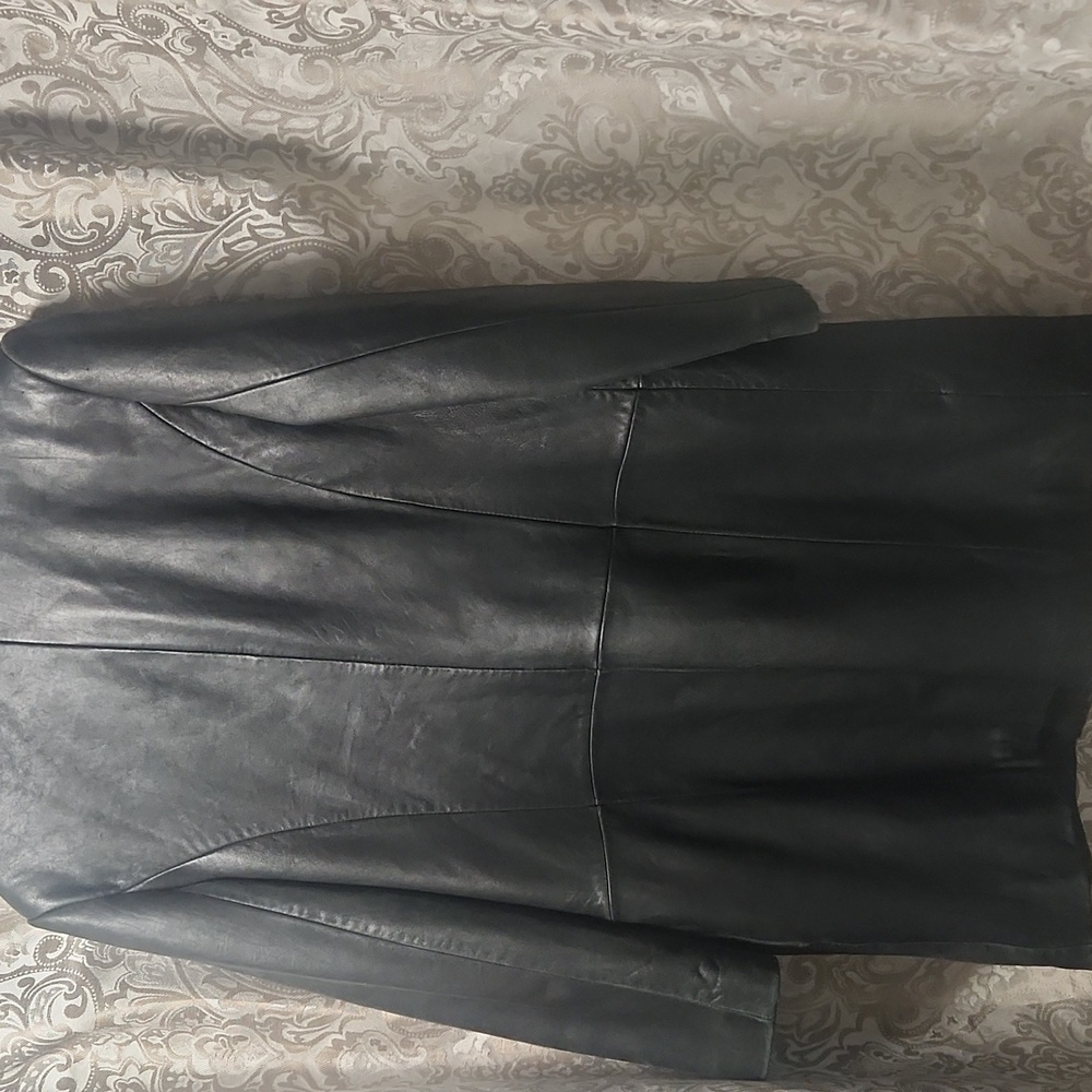 Leather Jacket - Picture 6 of 6